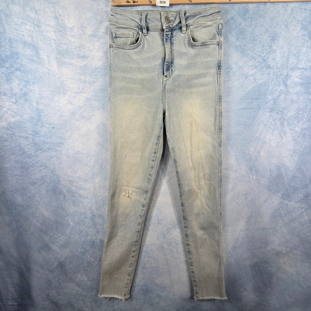 We The Free People High Rise Skinny Jeans Light Wash Raw‎ Hem Size 26 Distressed